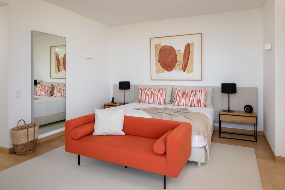 Monte Rei 3 bed Penthouse Apt