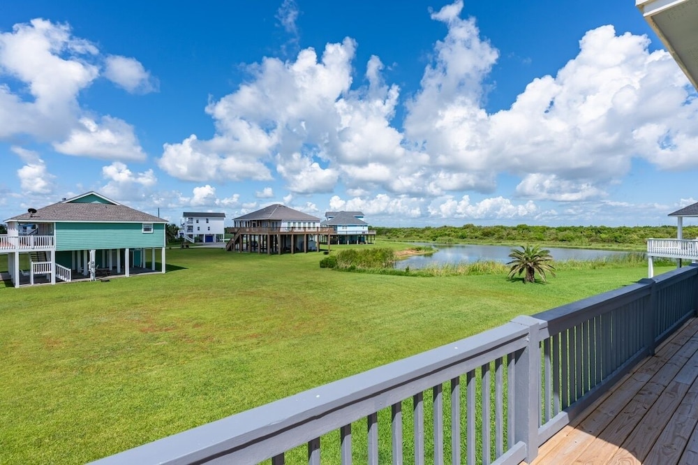 Happy Hours 4 Bedroom Home