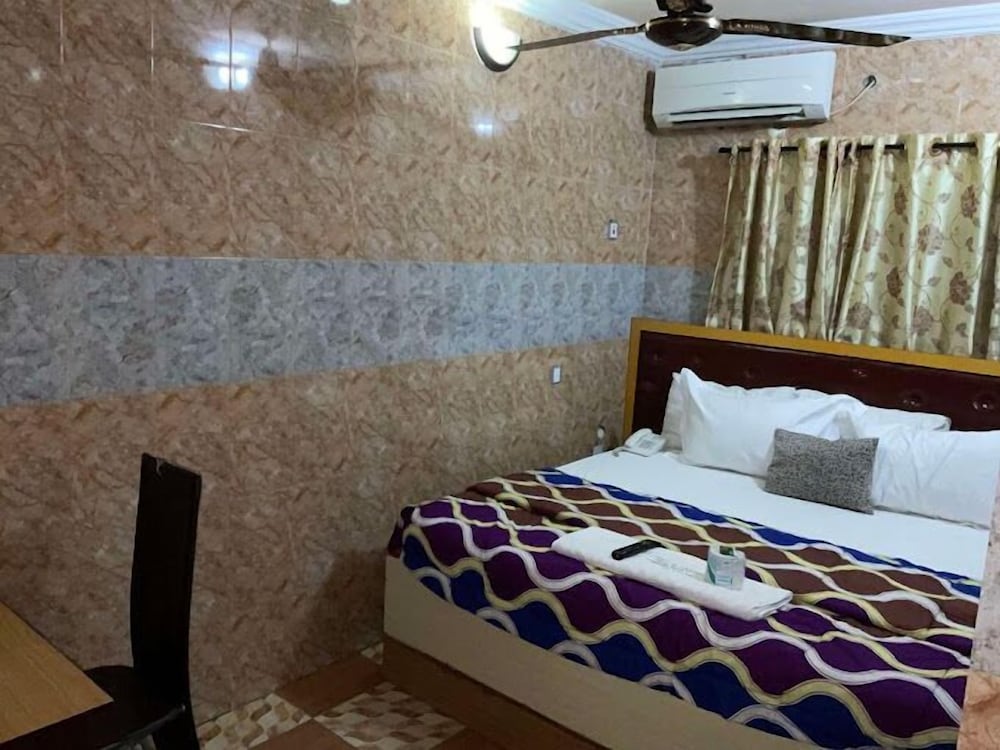 Somewatt Fresh Hotel