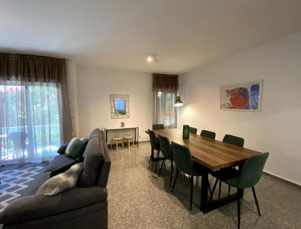 Pearl Villa in Agios Athanasios