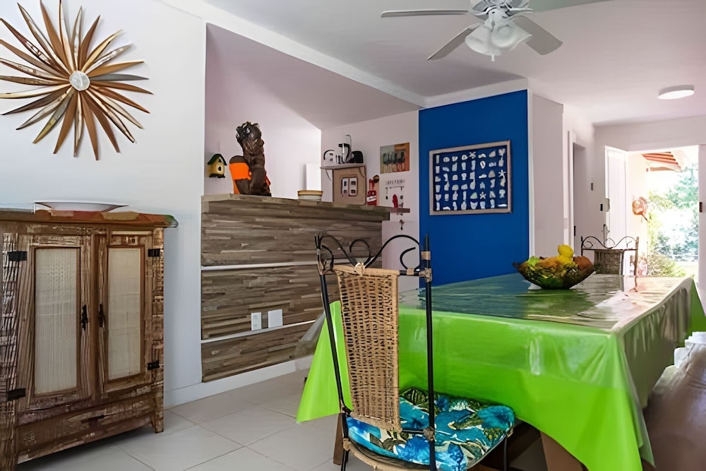 Casa aconchegante e bem localizada