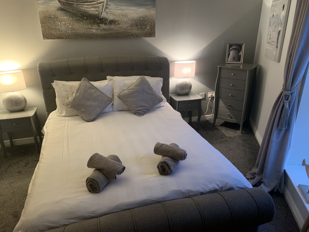 Harbour View Luxury Comfortable Holiday Apartment view 5