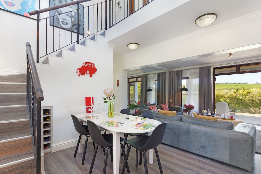 Winelands Golf Lodges at De Zalze