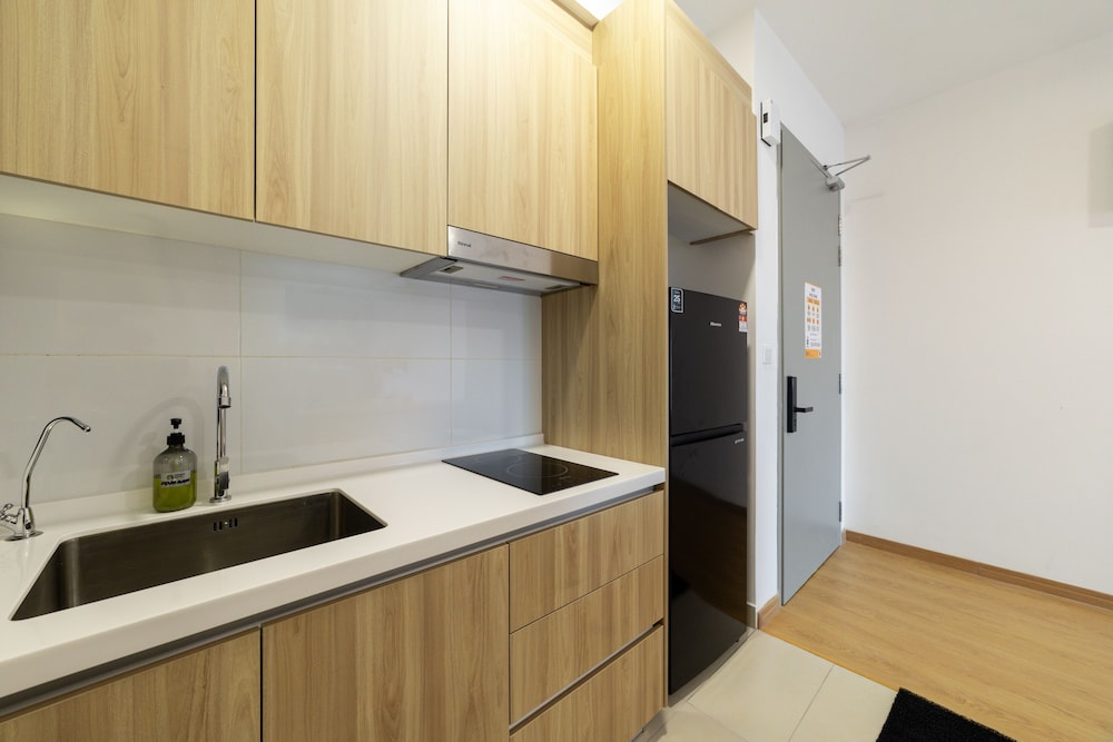 MayaBay Residence by Sleepy Bear