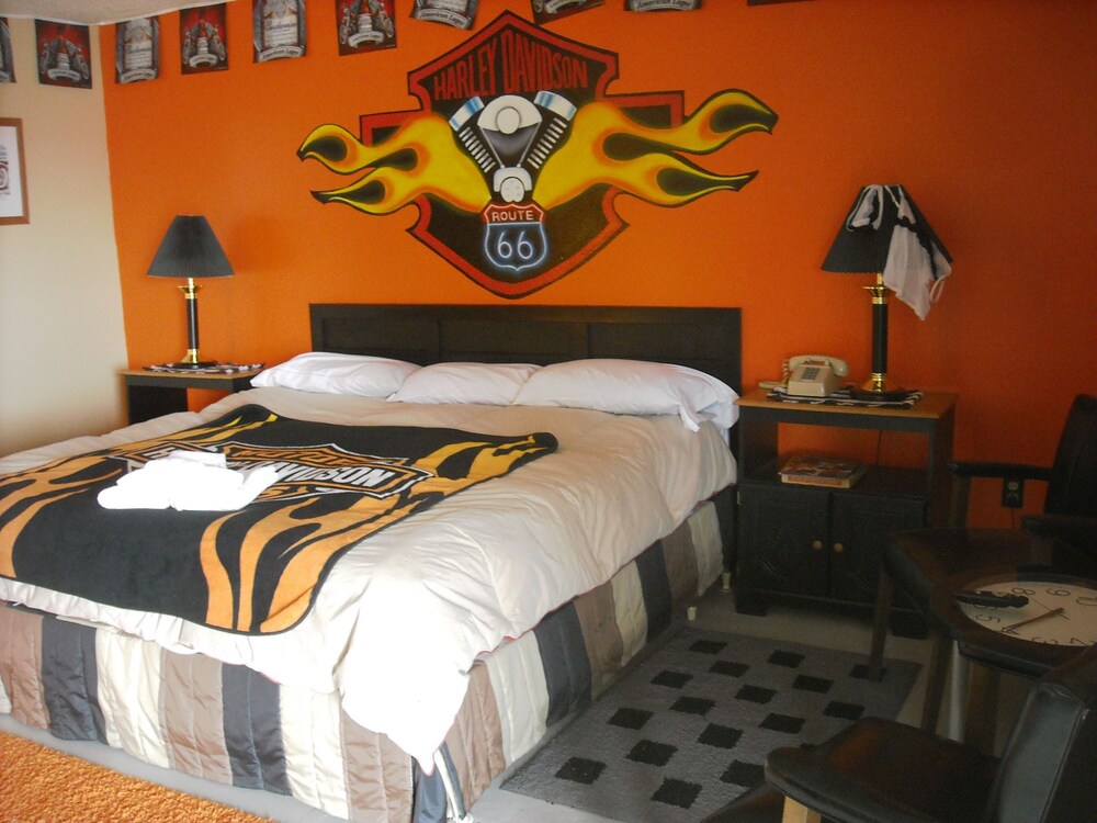 Stagecoach 66 Motel