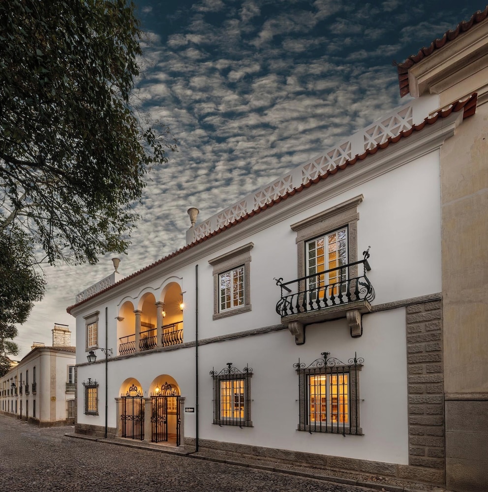 CICIOSO Boutique Hotel