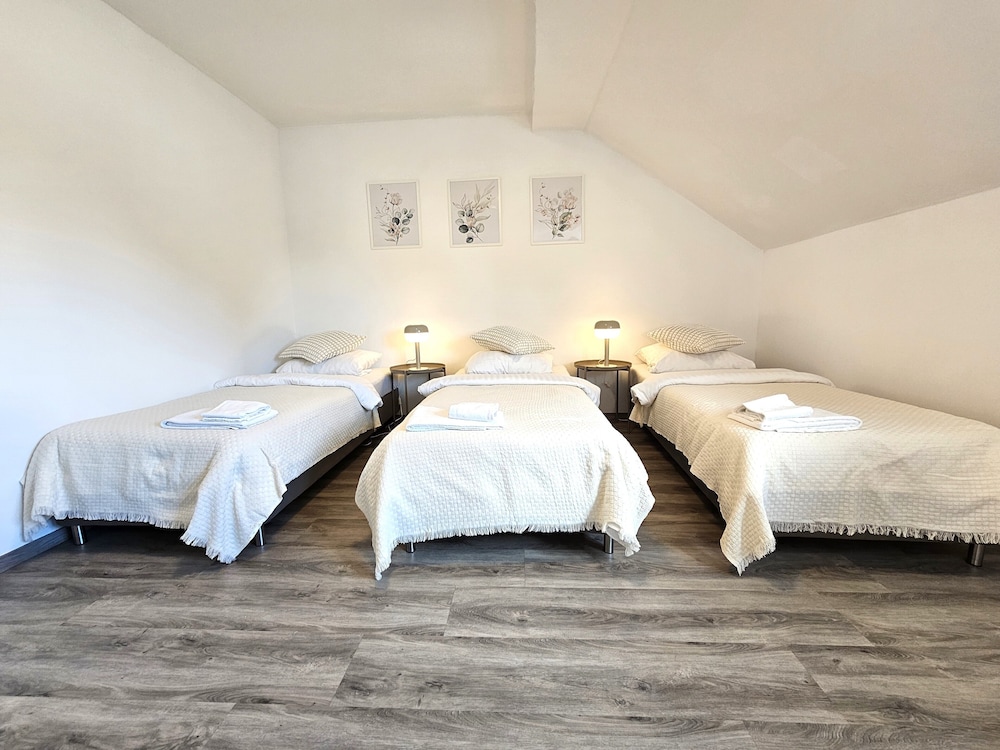 Airport Messe Apartments