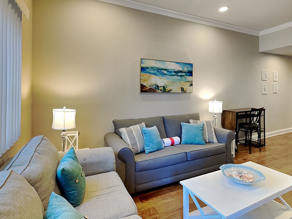 Alerio by Southern Vacation Rentals