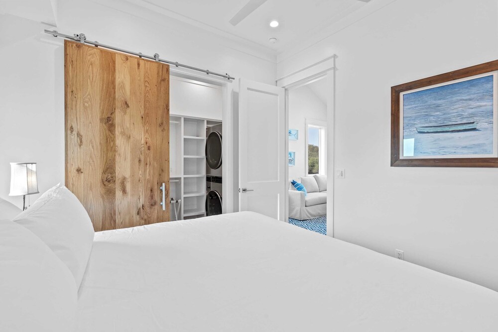 30A Beach Getaway by Avantstay Gulf Views + Pool Golf Cart + Bonfires