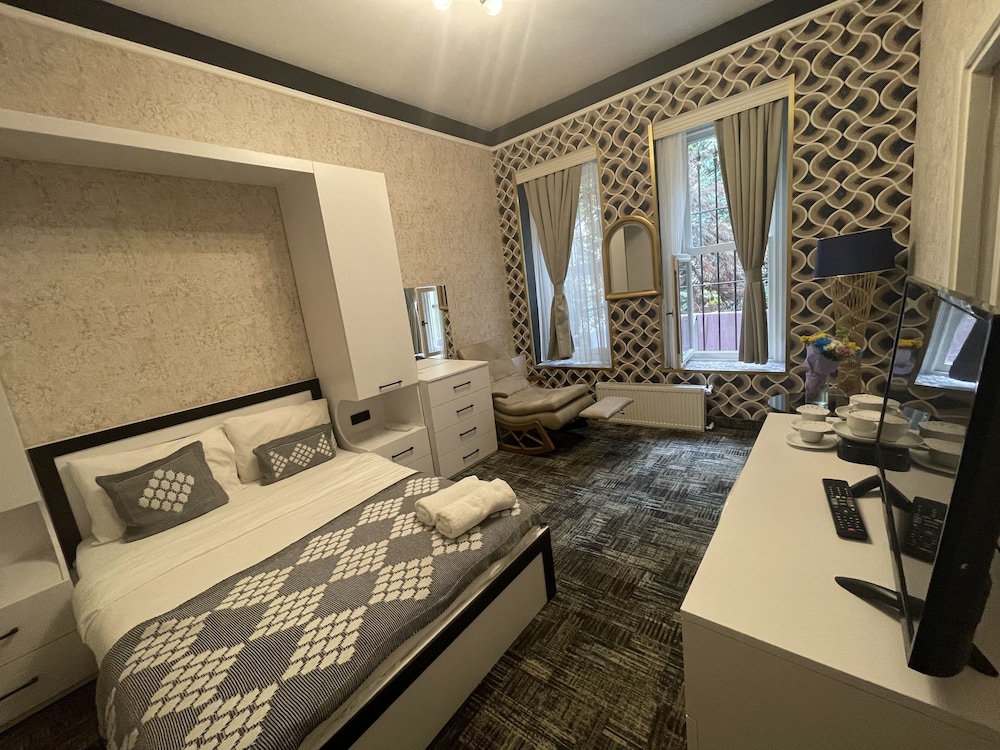 Moda Suit - Image 68