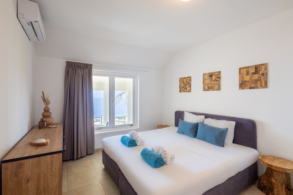 Shoreline Harmony at Villa Solana