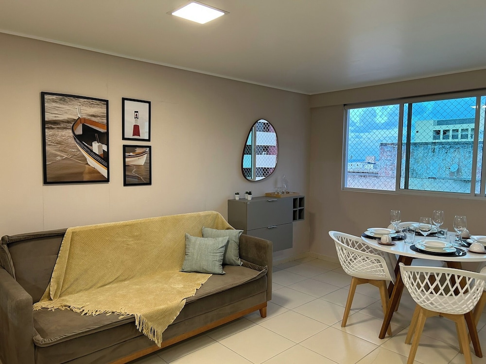 Bela Hospedagem-Flat Tagus a 300m do mar