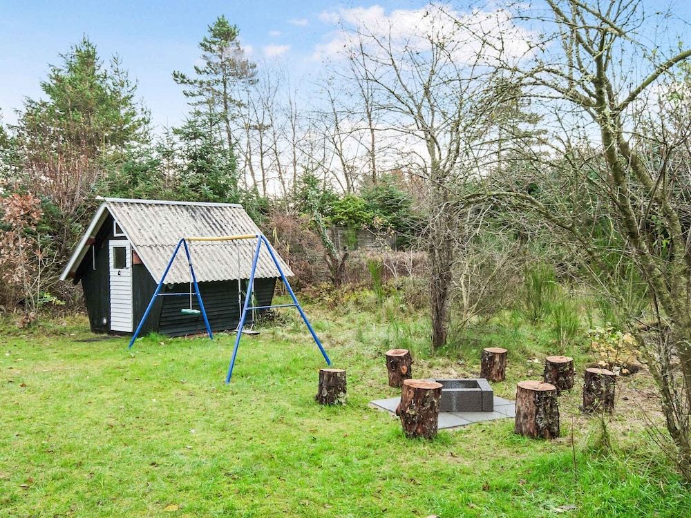 5 Star Holiday Home in Hals