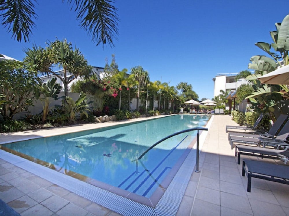 Luxury Apartments on Bells Boulevard