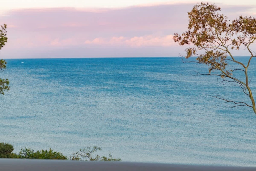 Astra Beach Studio 1