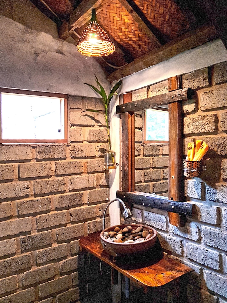 Highway 20 Homestay