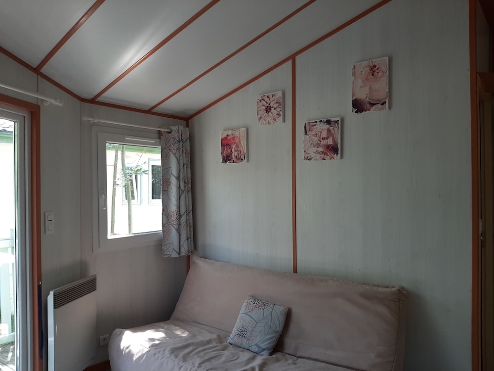 Camping Uhaitza - Chalets view 5