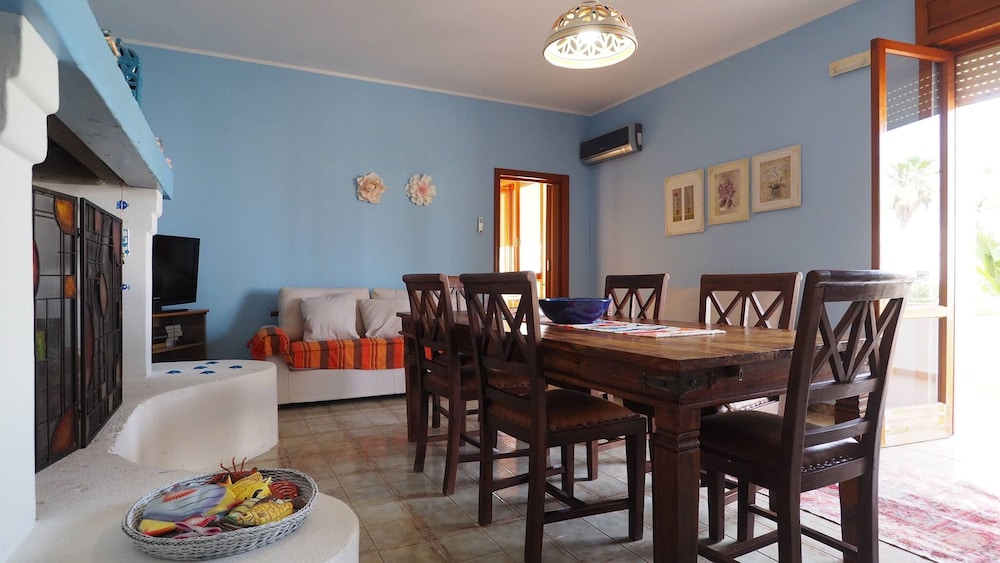 Villa Bellavista 8 Guests 3 Bedrooms by the sea