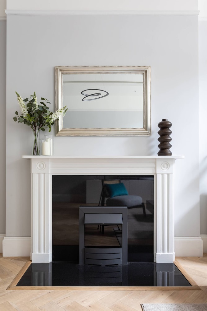 Dorset Square II by Onefinestay