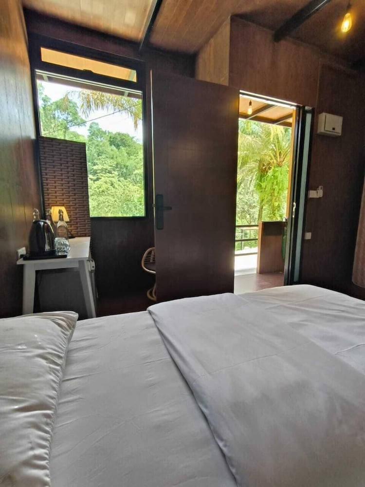 The HIJAU Camp & Cabin