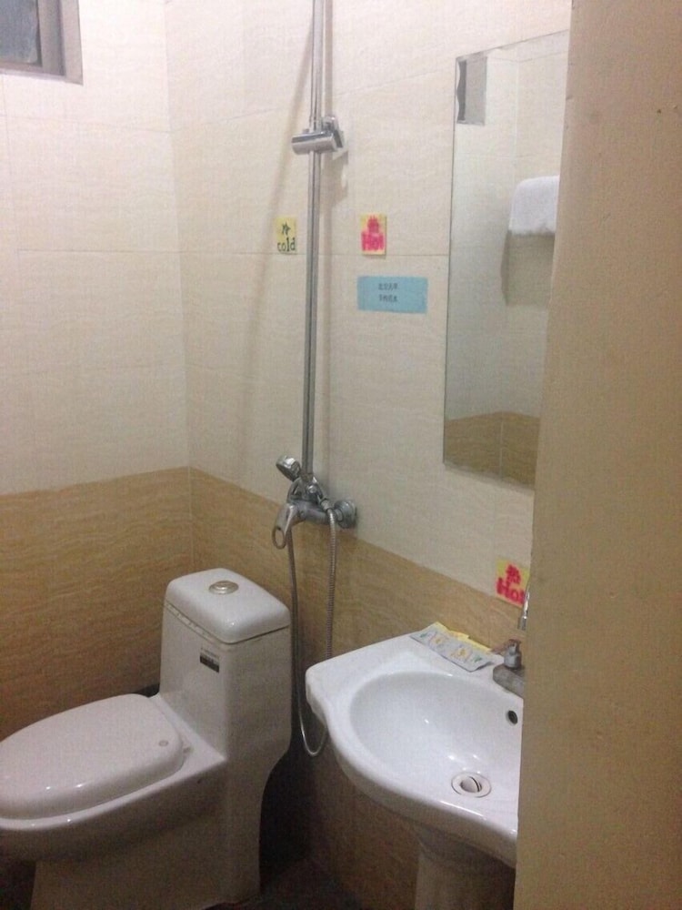 Dengfeng Climb International Hostel