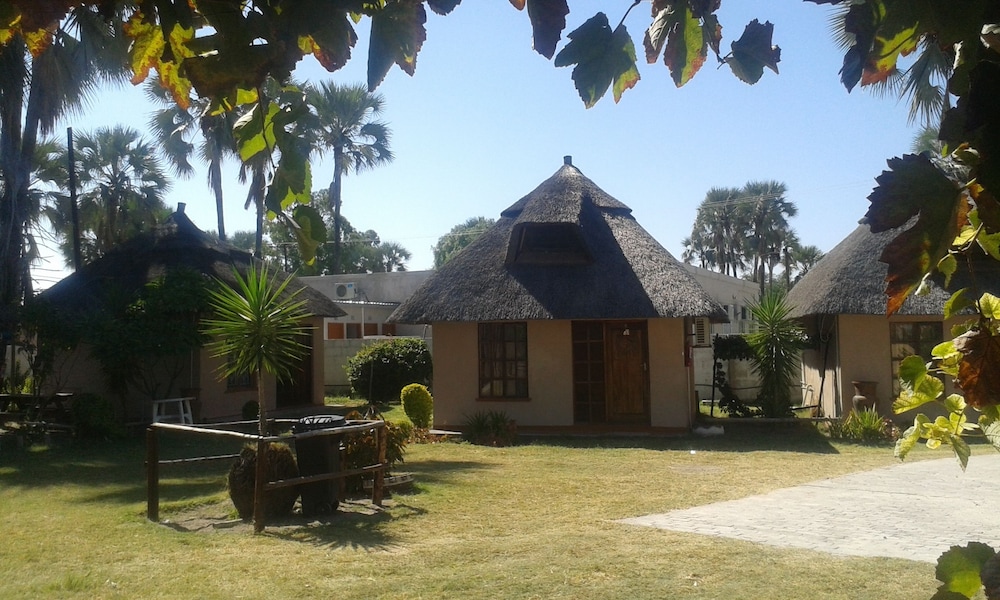 Maya Guest Inn