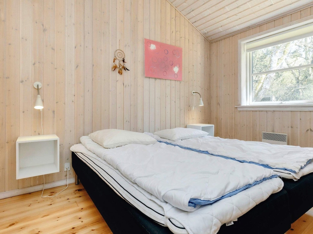 Attractive Holiday Home with Whirlpool near Hadsund view 2