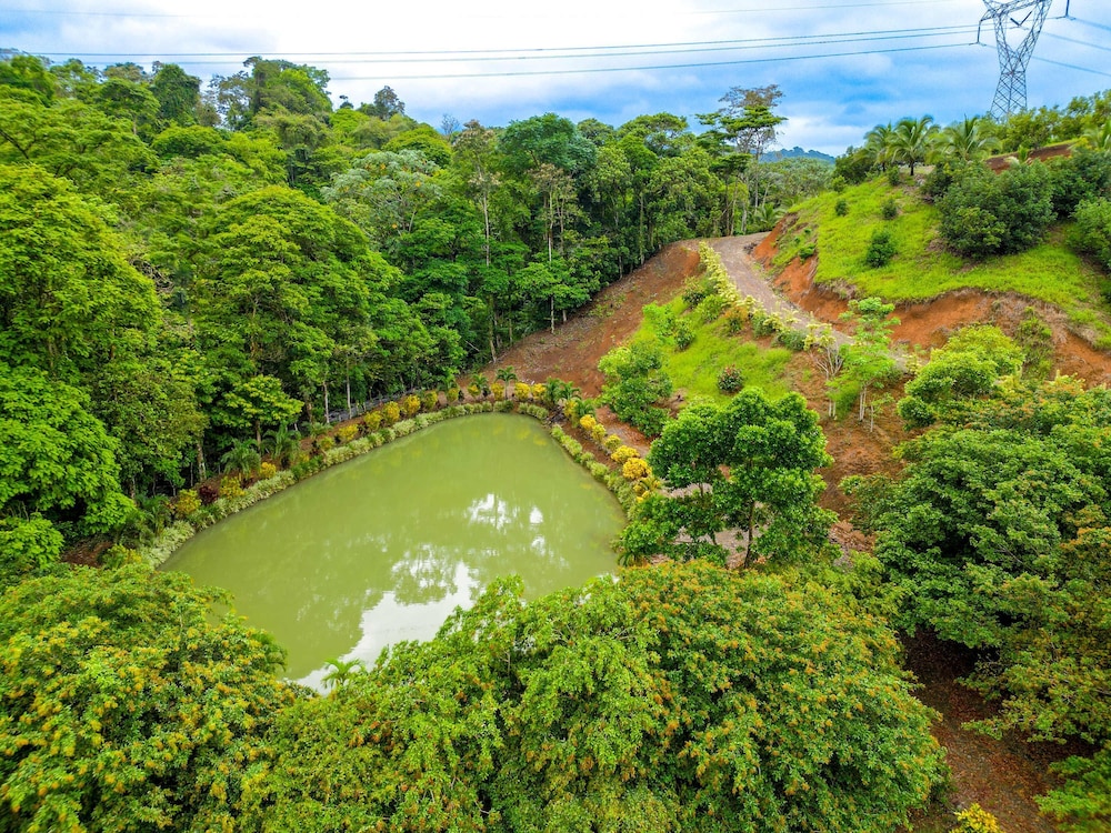 Nayari Arenal Farmstay A-frame Chalet La Fortuna