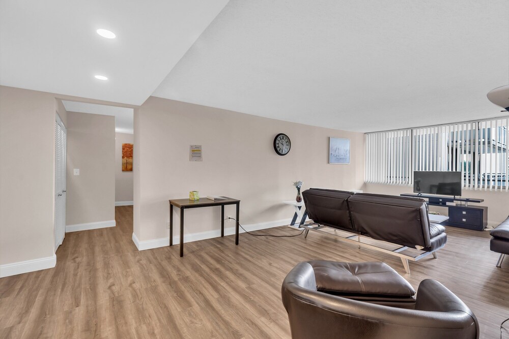 Arlington 2br Furnished Apartment In Crystal City 2 Bedroom Apts