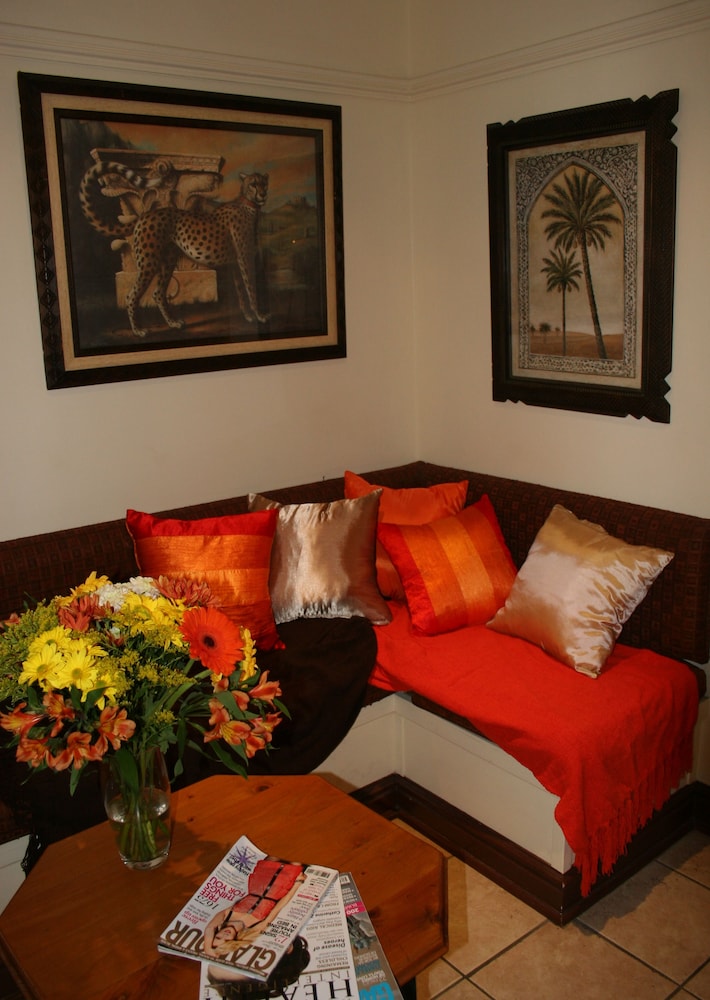 Knysna Wayside Inn
