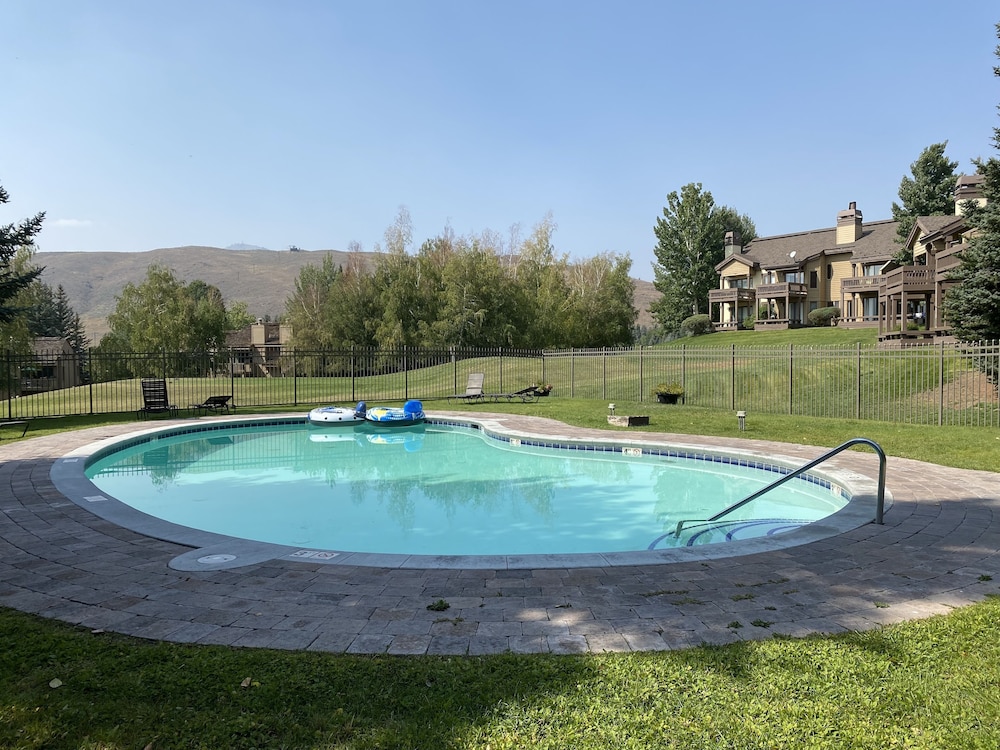 Teleidoscope Retreat - Property Image 52