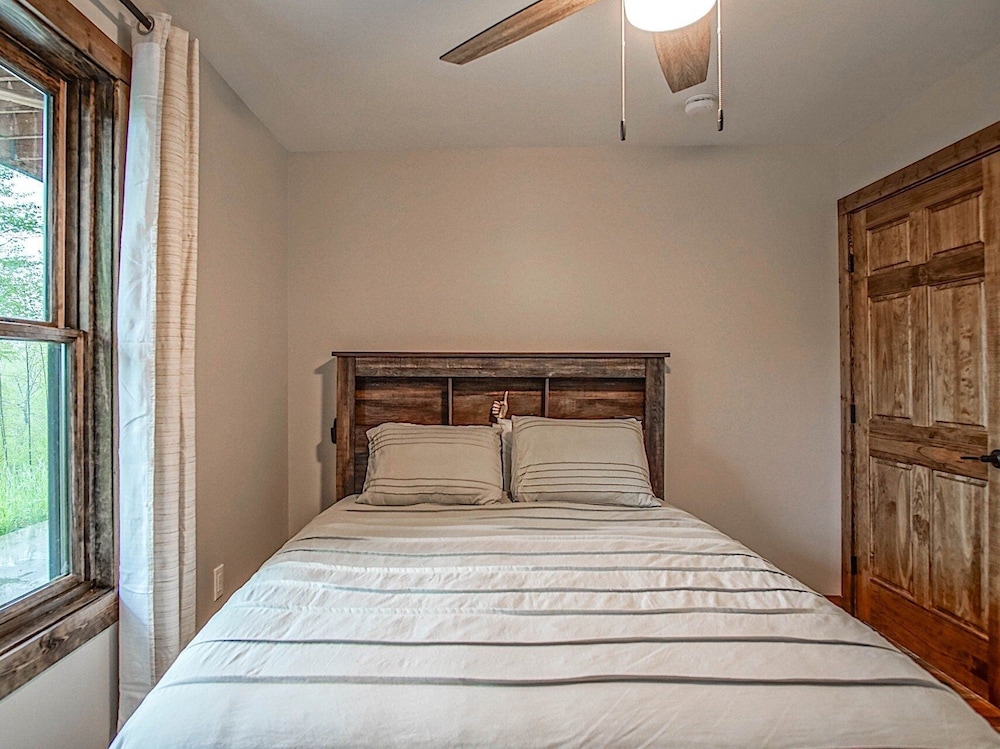5 Br: Cupp Runneth Over - Luxurious Retreat Nestled 9.7 Miles From Snowshoe