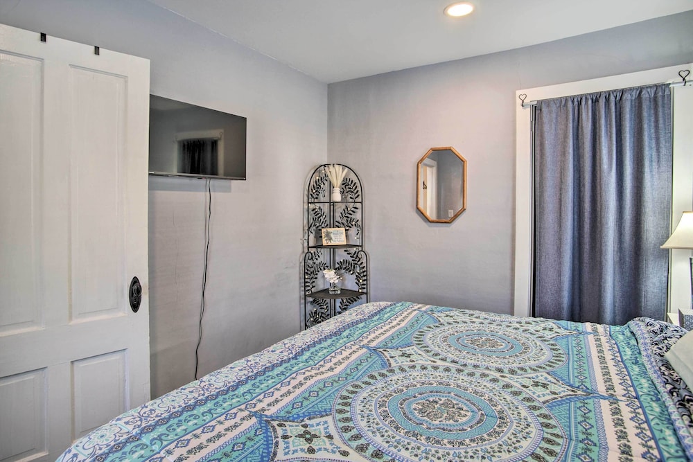 Pet-friendly Hyannis Home w/ Deck & Stream Views! view 4