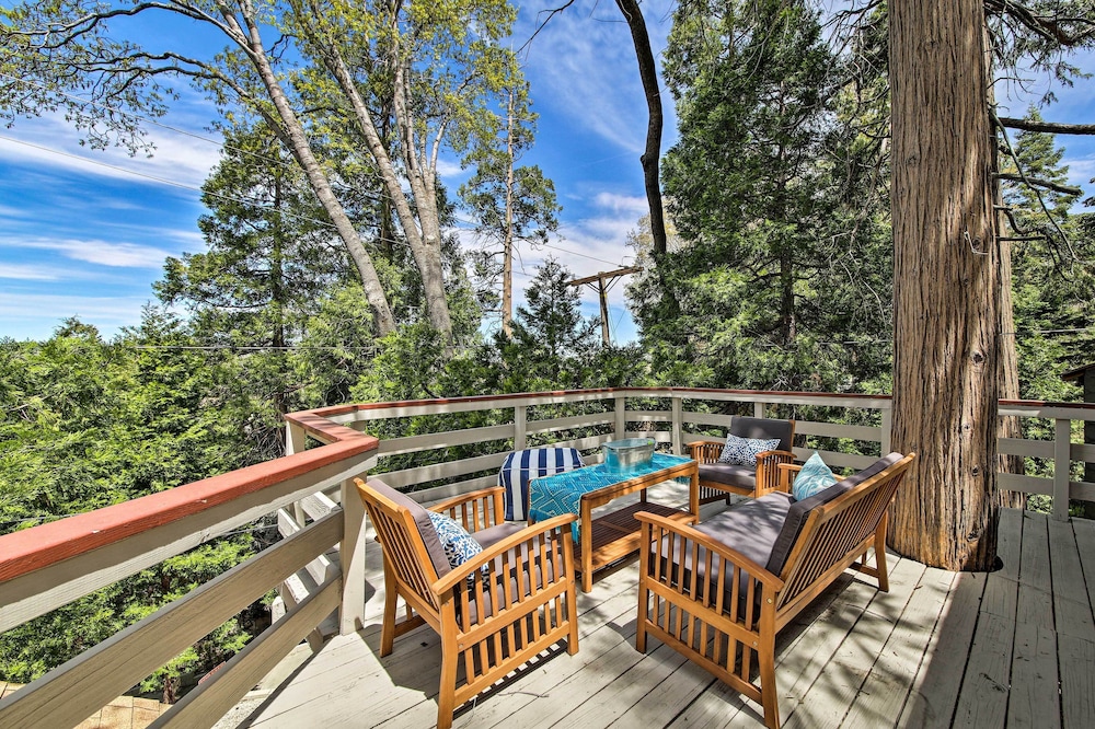 Lake Arrowhead Retreat By Snow Valley Mtn Resort! view 3