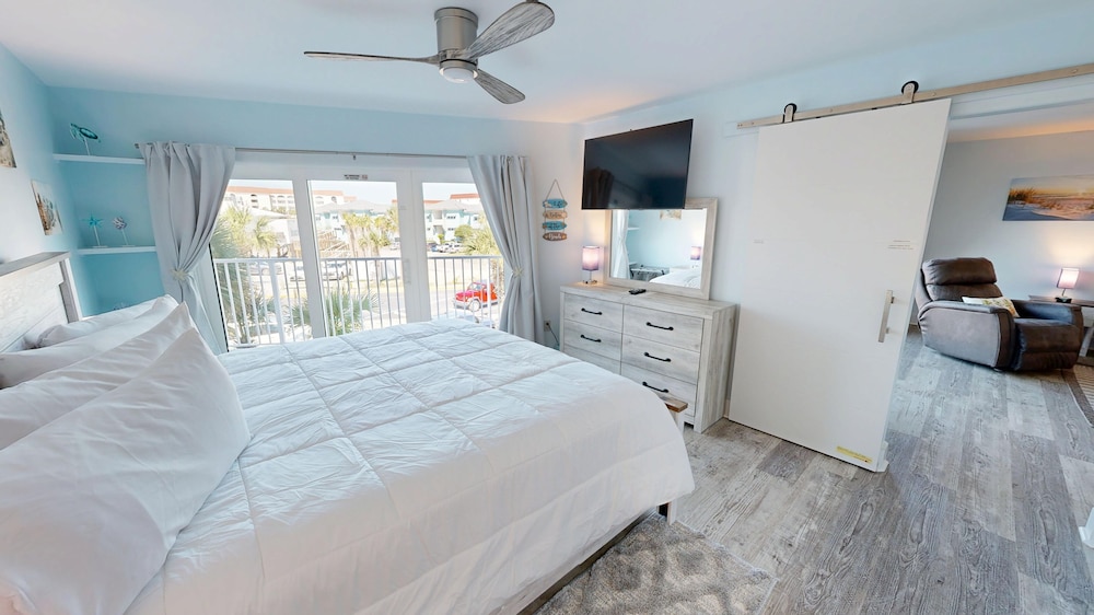 Seacrest 306 2 Bedroom Condo
