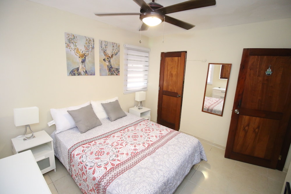 Hostal Caribean Apart view 4