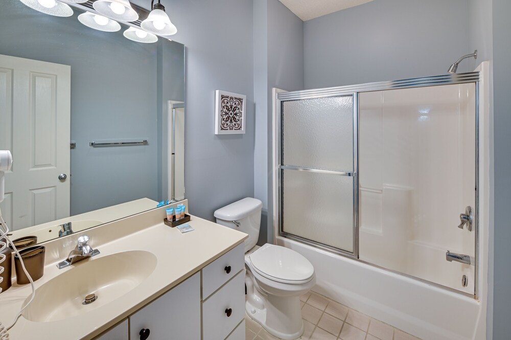 Welcoming Myrtle Beach Condo w/ Community Perks view 4