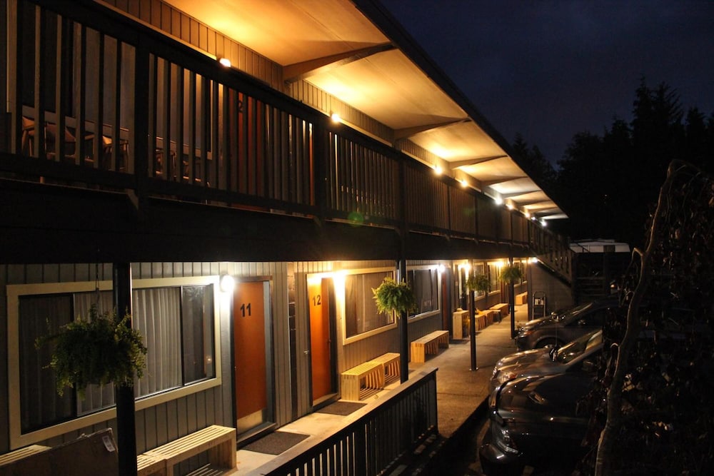 Ucluelet Wildwood Inn