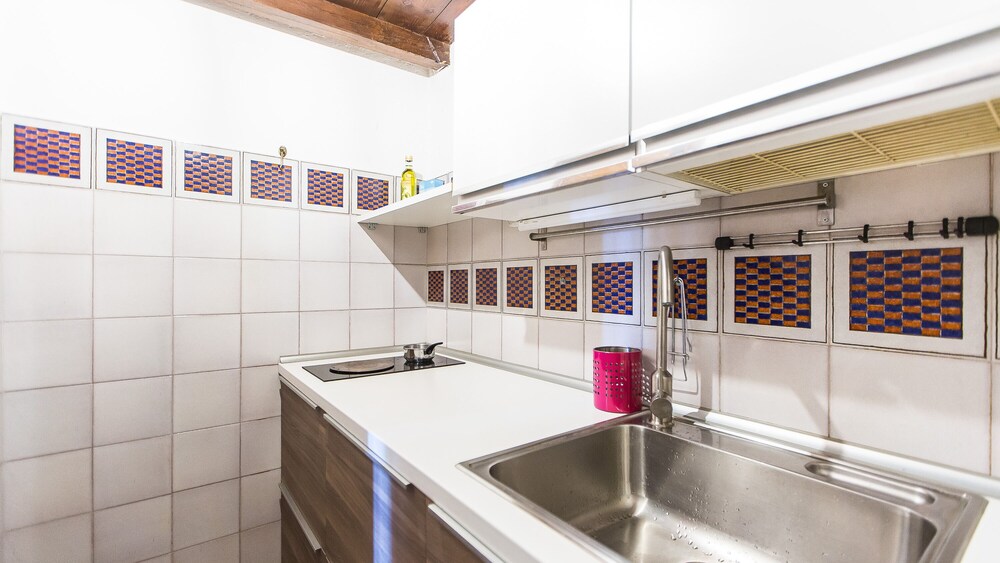 Rental in Rome Arco della Ciambella Penthouse