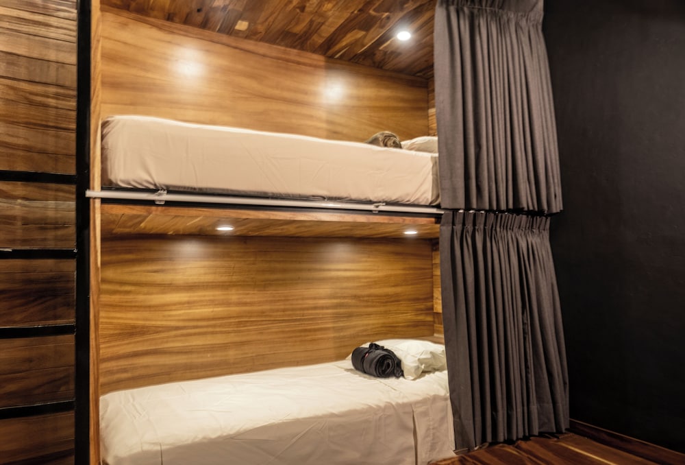Homestal California Hostal Tlaquepaque