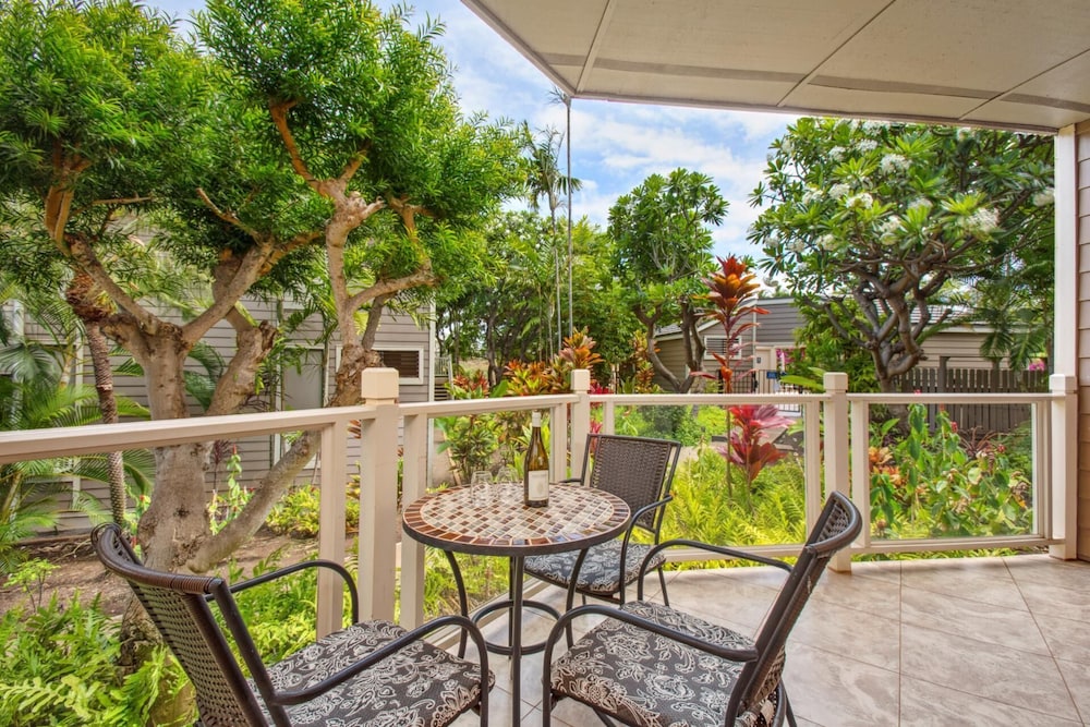 Grand Champions 2 Free Rental Cars KBM Resorts Extra Large Corner Suite 2 Units, 3 Bedrooms Ml-1499