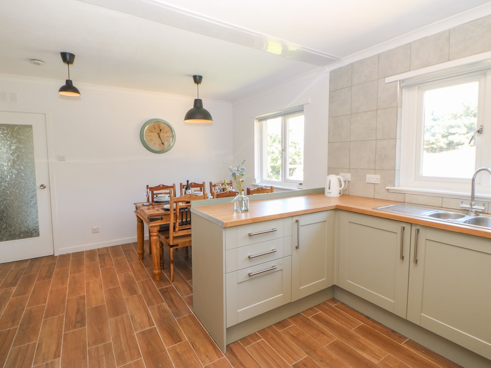 Bankwell Cottage