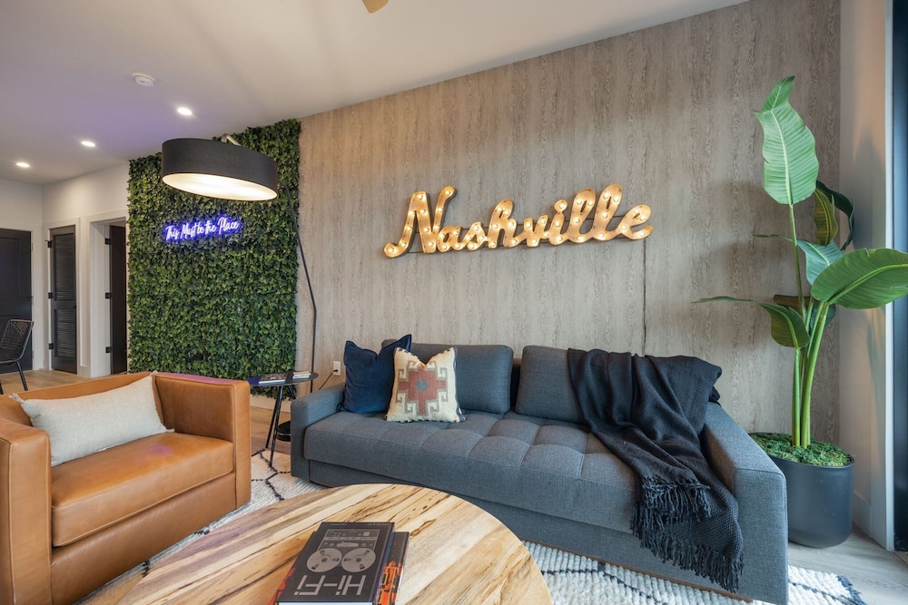 Nashville Hideaway-odyssey-heart of Midtown
