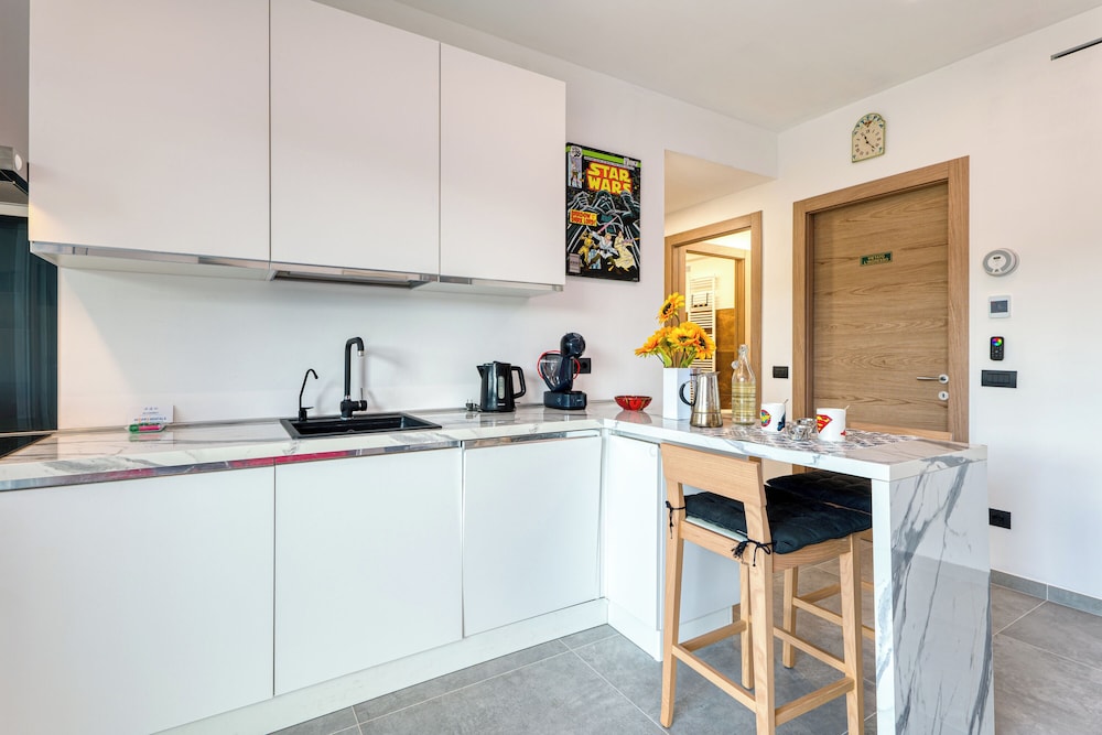 Gemma Marina Near Villa Grock Museum photo 5