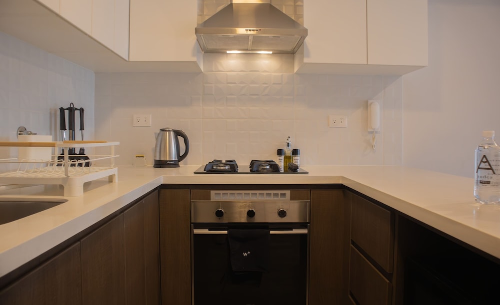 w Cozy 2BR w Balcony in Miraflores