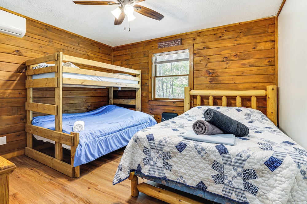 Long Pond Log Cabin w/ Hot Tub Soaks & Outdoor Fun