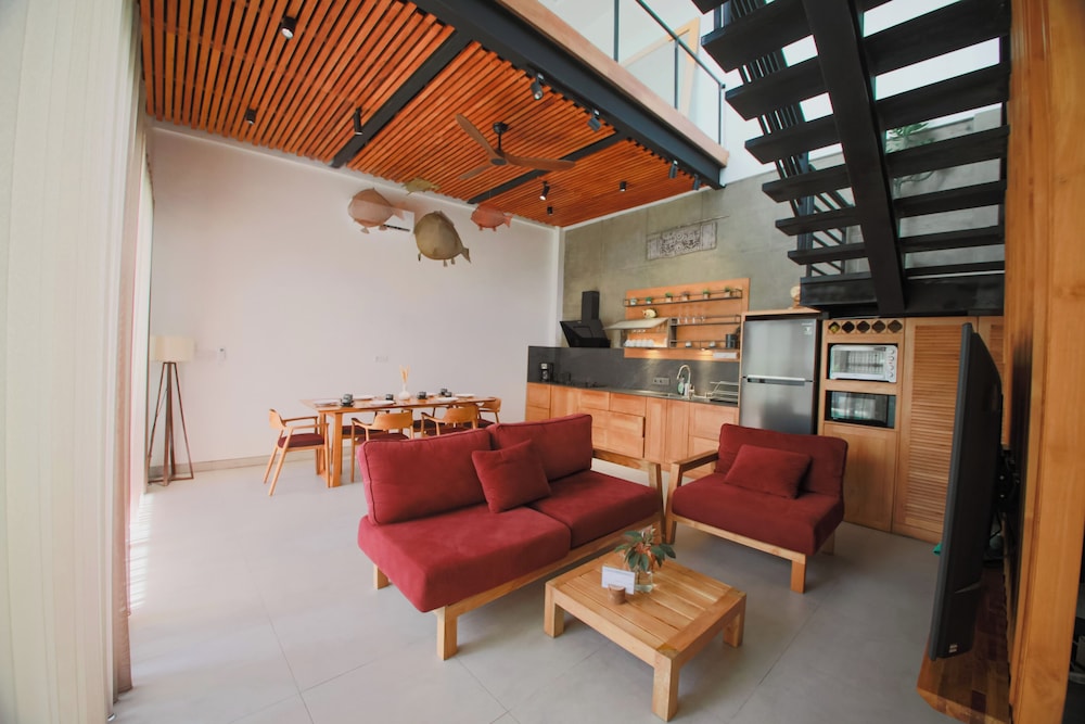 LINDT - Bali Invest Club
