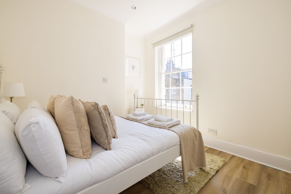 The Pimlico Apartments