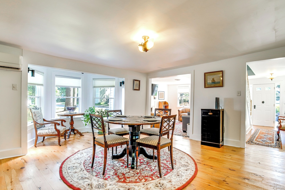 Charming Victorian Farmhouse on Historic Main St