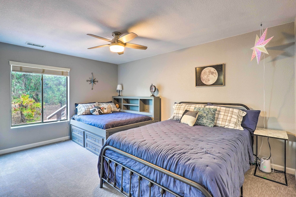 Payson Vacations - 'elkwood Lodge' Star Valley Cabin w/ Hot Tub - Property Image 4